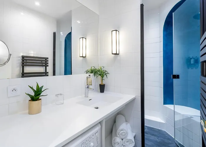 Merveil - Luxury - Champs Elysees - Royale I